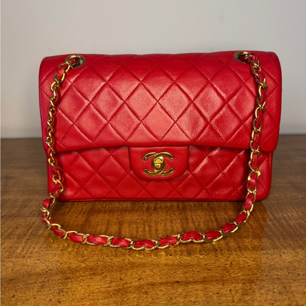 Vintage CHANEL Red LambskinQuilted Shoulder Bag- Series 0